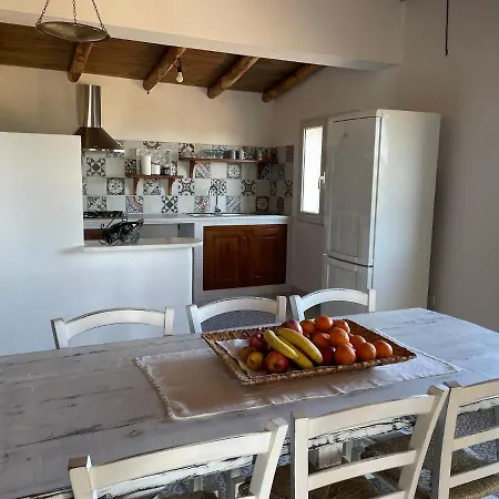 Casa Vacanze Gollei, 別荘