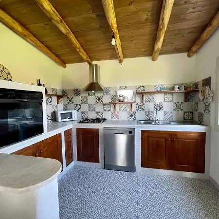 Holiday home Casa Vacanze Gollei,
